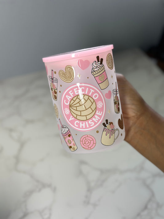 Cafecito y chisme Glass